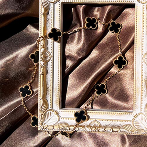 ヴィンテージアルハンブラ　オニキス10pネックレス 42,000円